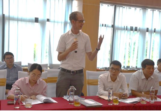 Ông Andreas Renck – Tổ chức BGR tại Việt Nam phát biểu tại Hội thảo 12