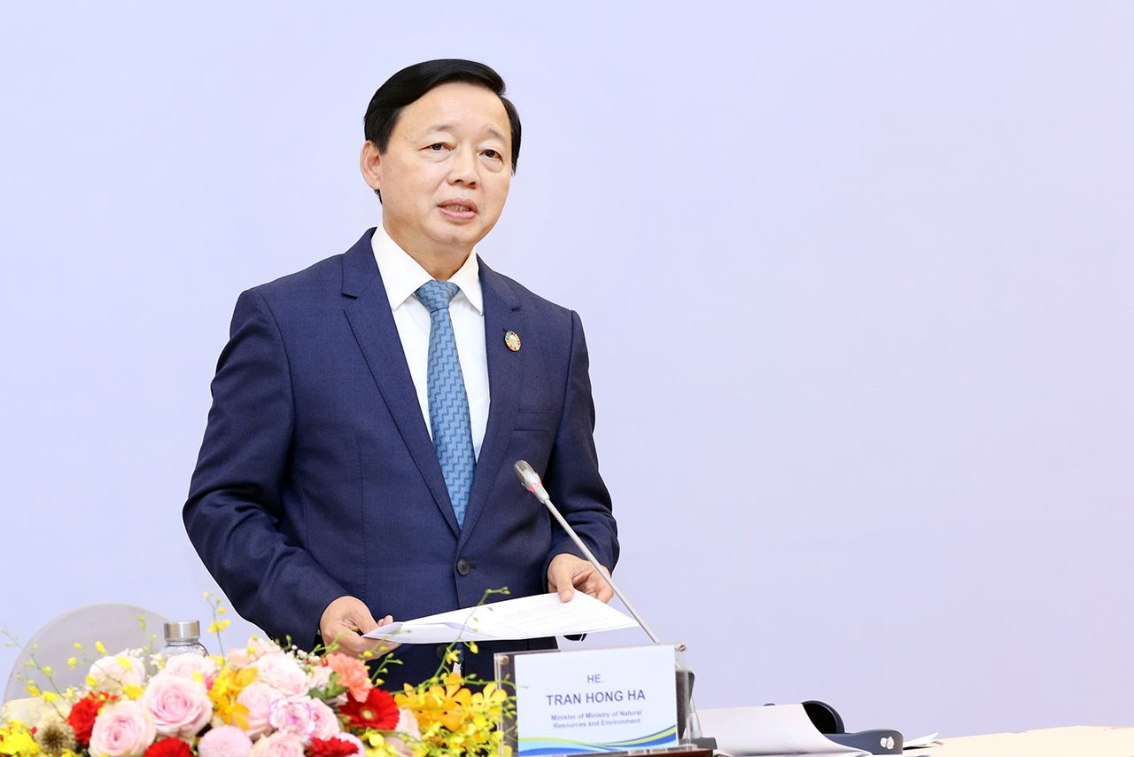 Bộ trưởng Trần Hồng Hà kết luận cuộc họp 13092022 small bt-phat-bieu4