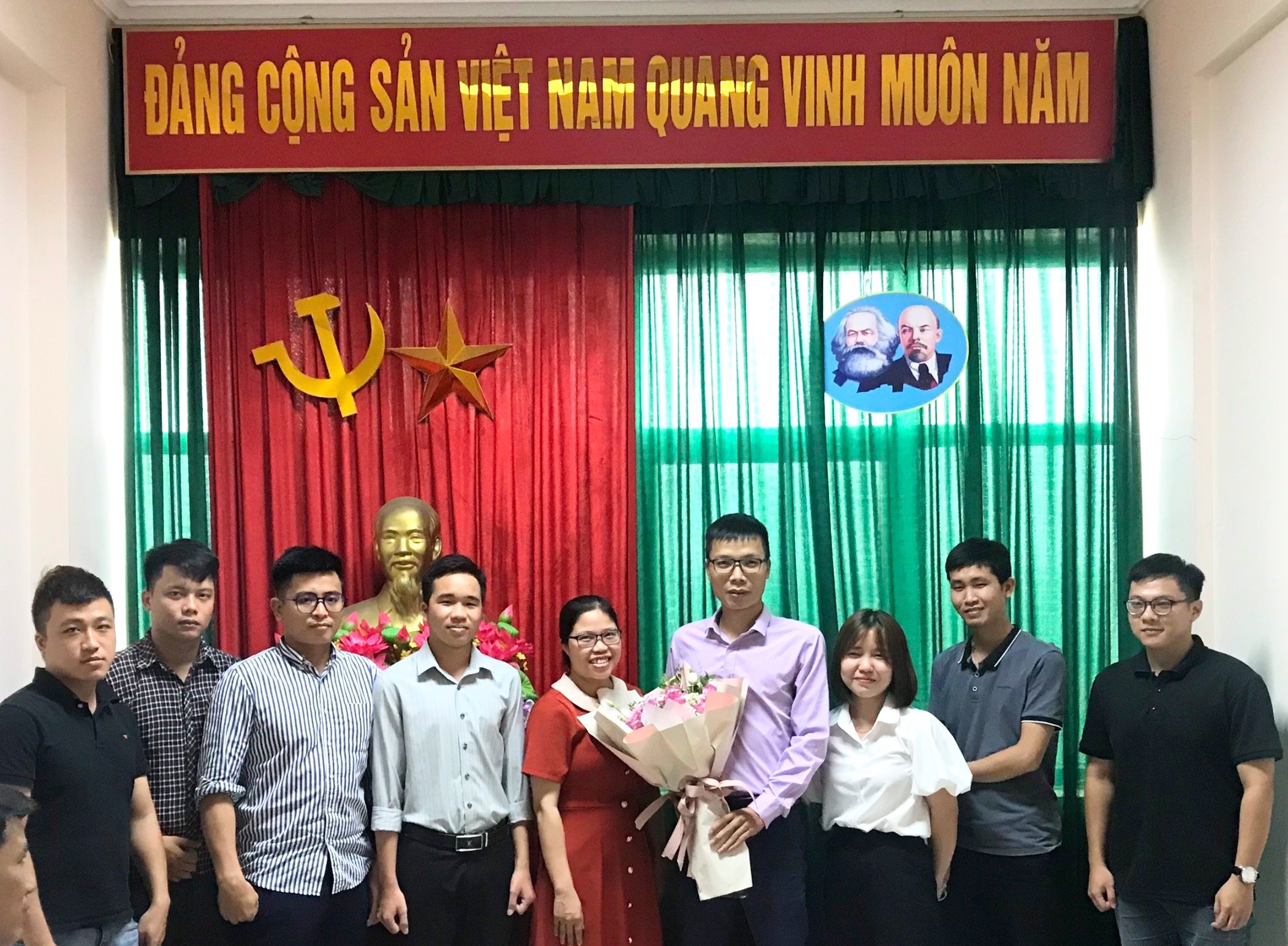 2aa6d9d53baff9f1a0be