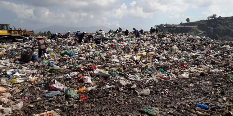 3 Bãi chôn lấp chất thải rắn phát sinh khí mê-tan và ảnh hưởng sức khỏe người dân