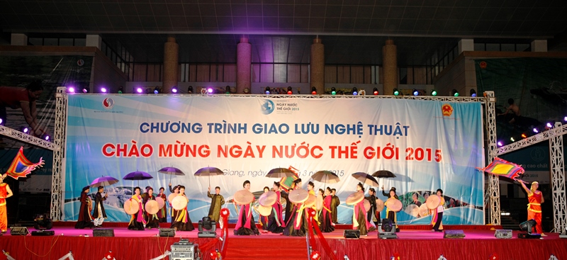 a8 22 3 2015-ngay nuoc the gioi