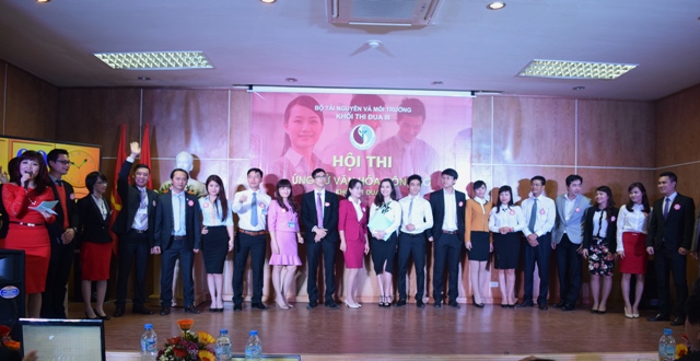 cac thi sinh tham du hoi thi